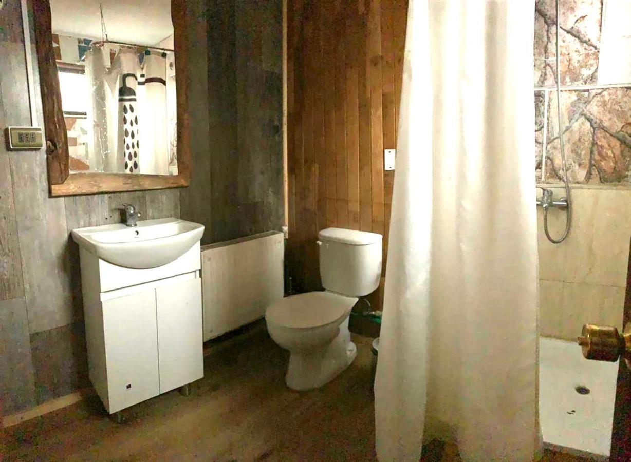 Casa Balmaceda Backpackers Hostel Coyhaique Bagian luar foto