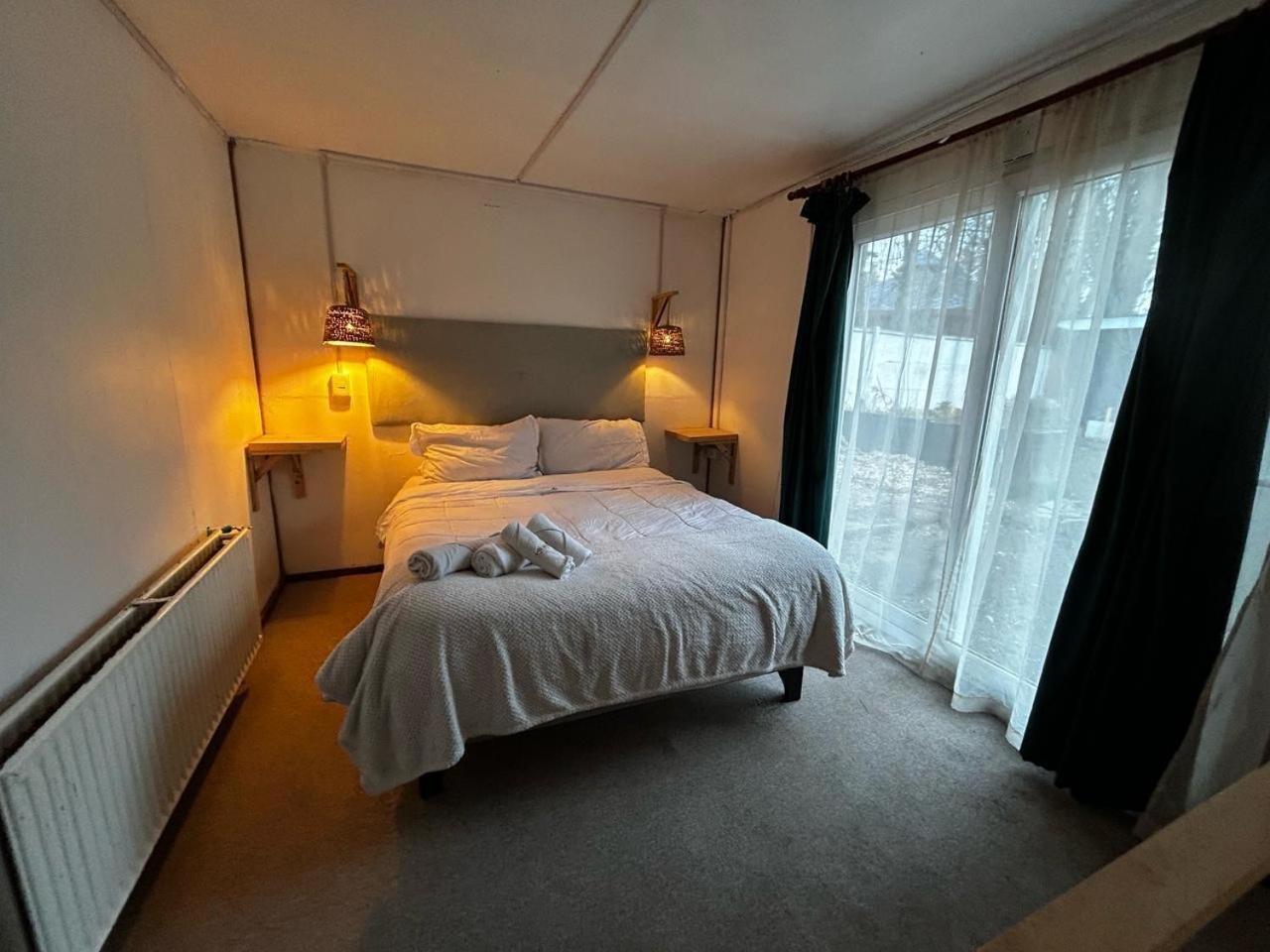 Casa Balmaceda Backpackers Hostel Coyhaique Bagian luar foto