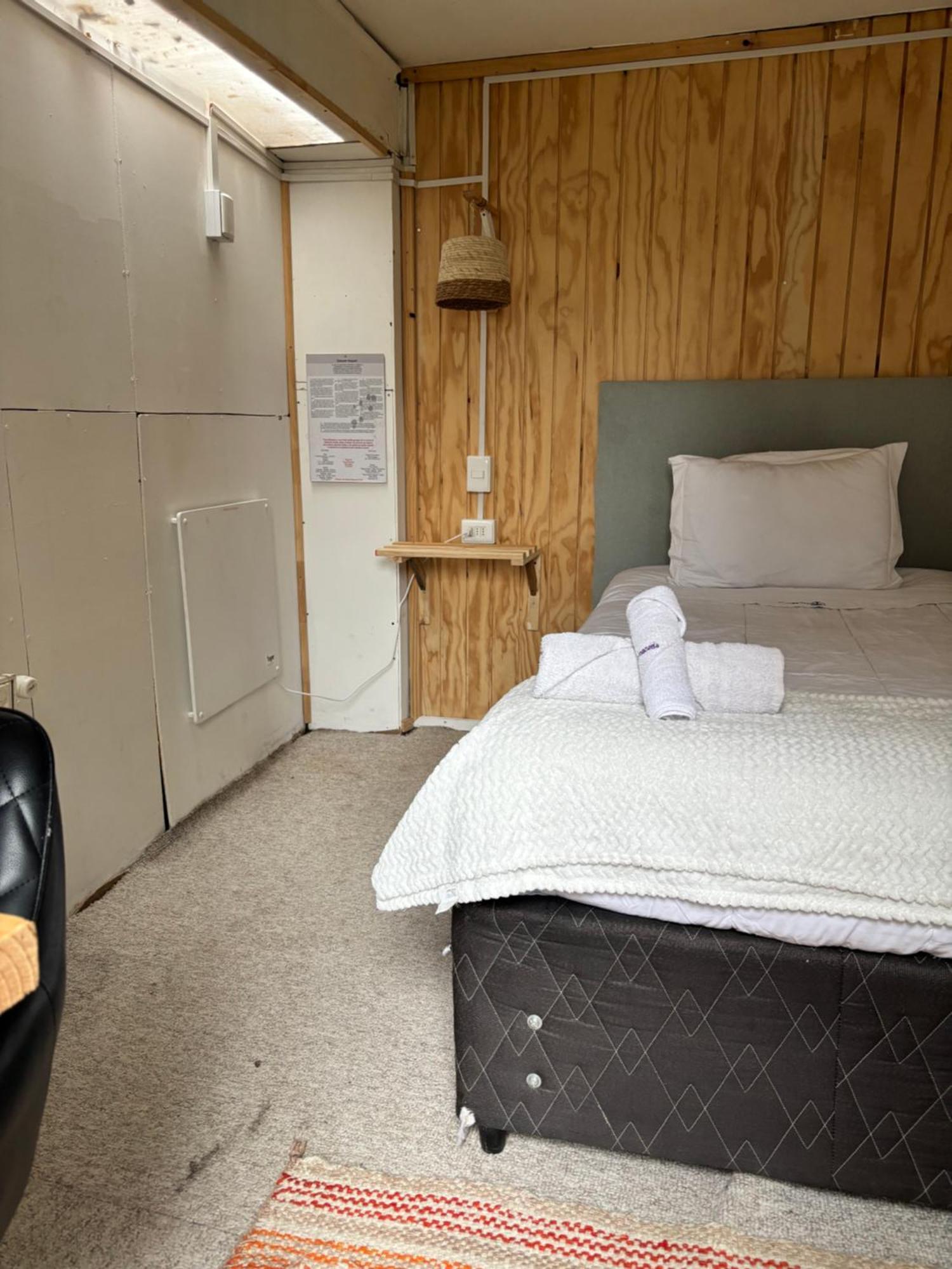 Casa Balmaceda Backpackers Hostel Coyhaique Bagian luar foto